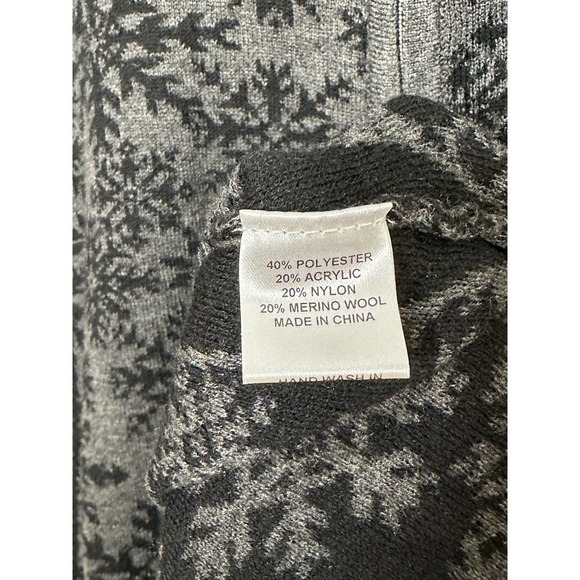 Neve Size L Maya Full Zip Snowflake Sweater in Gray - Picture 3 of 5